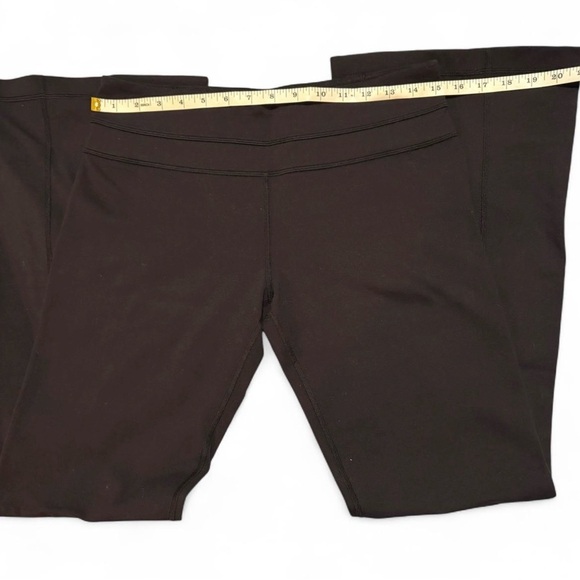 Black Lululemon yoga pants. Size 8. - Picture 2 of 5